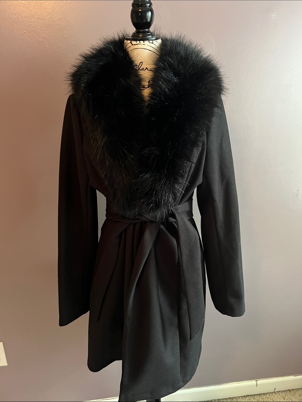 SHEIN Black Faux Fur Collar Trench Coat